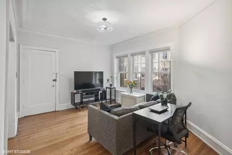 538 W Brompton Ave #2W, Chicago, IL 60657 photo 4