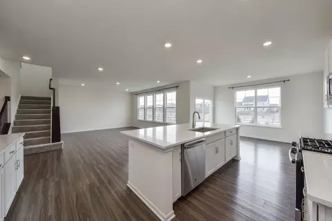 Kitchen - 93 Hedgerow Dr, Elgin, IL 60124 photo 2 of 4