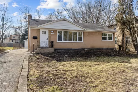 433 Columbia Ave, Des Plaines, IL 60016