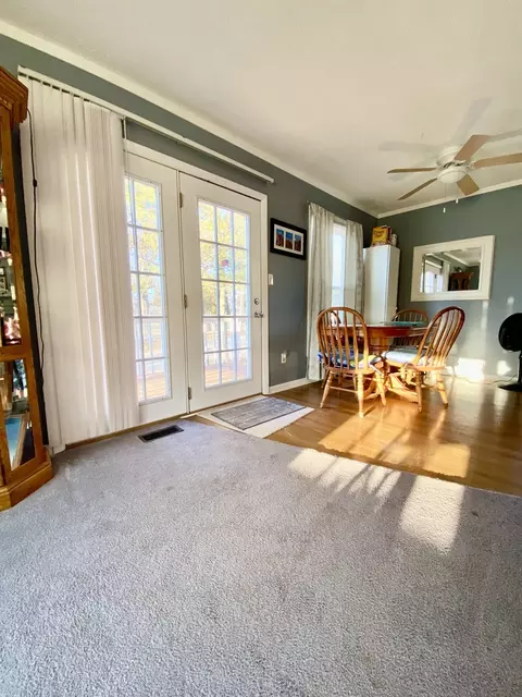 600 E 7th St, Dixon, IL 61021 photo 6