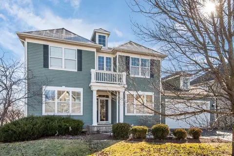 4602 Mclaren Dr, Oswego, IL 60543