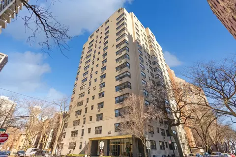 1335 N Astor St #5B, Chicago, IL 60610