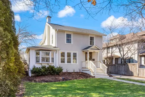428 S Brainard Ave, La Grange, IL 60525