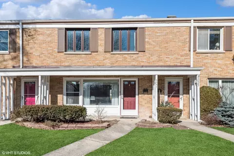 3027 Central St, Evanston, IL 60201