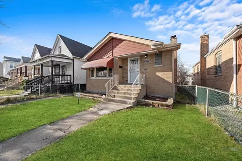10344 S State St, Chicago, IL 60628