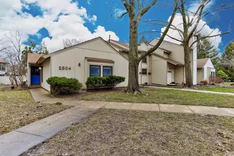 2304 Melrose Dr #A, Champaign, IL 61820