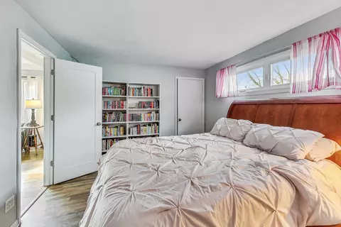 Bedroom - 3807 Bluebird Ln, Rolling Meadows, IL 60008 photo 3 of 6