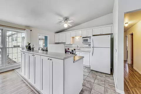 Kitchen - 3807 Bluebird Ln, Rolling Meadows, IL 60008 photo 1 of 3