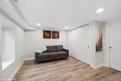 Bedroom - 610 Cherry St, Winnetka, IL 60093 photo 4 of 4
