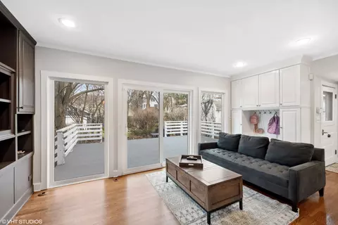 Living - 610 Cherry St, Winnetka, IL 60093 photo 1 of 4