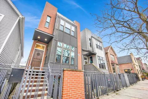 1823 S Laflin St, Chicago, IL 60608