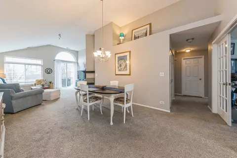 441 Cromwell Cir, Bartlett, IL 60103 photo 3