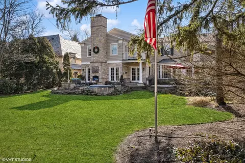 Other - 2610 Blackhawk Rd, Wilmette, IL 60091 photo 1 of 3