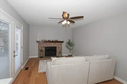 Living - 4995 Lichfield Dr, Hoffman Estates, IL 60010 photo 5 of 6