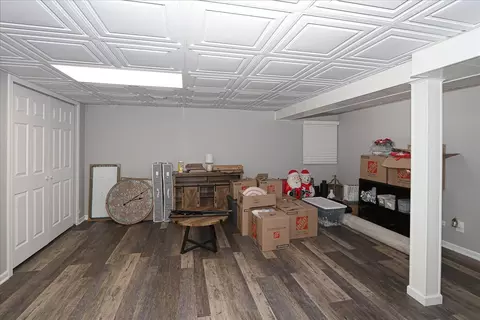 Other - 4995 Lichfield Dr, Hoffman Estates, IL 60010 photo 3 of 6