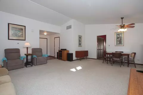 Living - 3015 Middlebury Ct E, Aurora, IL 60504 photo 1 of 4