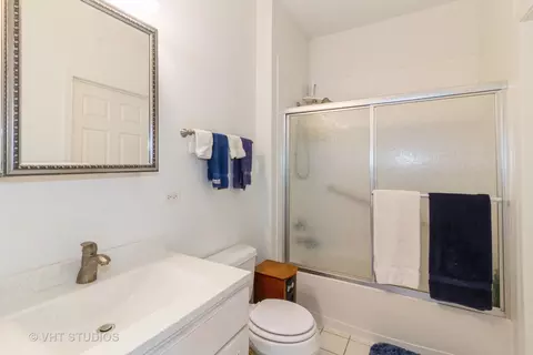 Bath - 13809 S Redbud Dr, Plainfield, IL 60544 photo 1 of 3