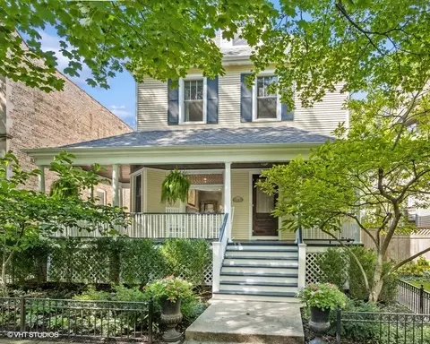 6224 N Magnolia Ave, Chicago, IL 60640