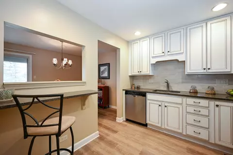 Kitchen - 1736 Harrow Ct #C, Wheaton, IL 60189 photo 2 of 2