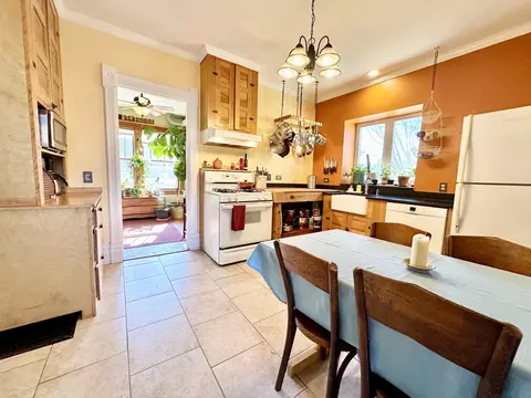 Kitchen - 104 N Commonwealth Ave, Elgin, IL 60123 photo 6 of 6