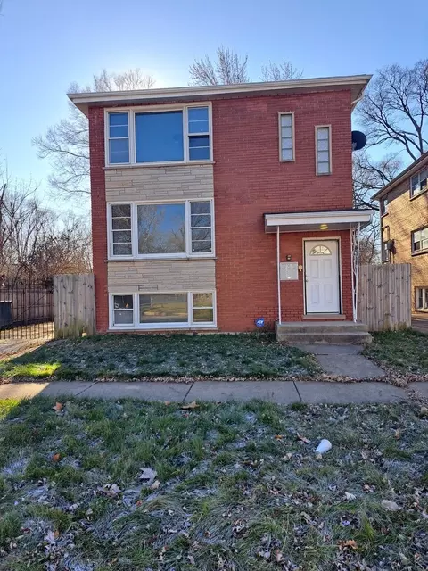 150 W 139th St, Riverdale, IL 60827