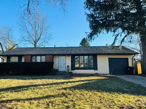 1811 Cypress Dr, Champaign, IL 61821