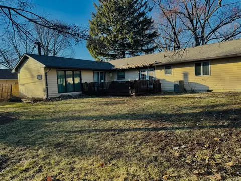 1811 Cypress Dr, Champaign, IL 61821 photo 10