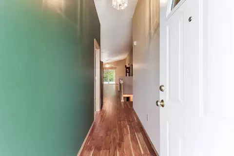 Entry Way - 3510 Wegeng Dr, Bloomington, IL 61704 photo 1 of 2