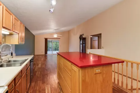 Kitchen - 3510 Wegeng Dr, Bloomington, IL 61704 photo 3 of 3