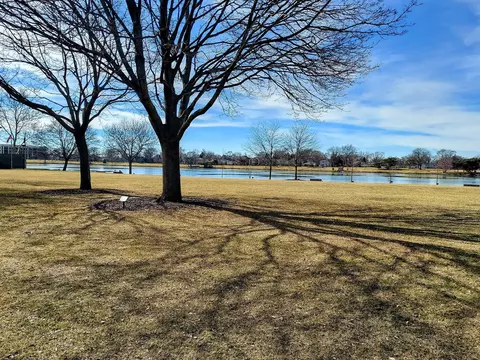 View/Area - 2173 Webster Ln, Des Plaines, IL 60018 photo 1 of 1