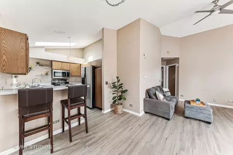 Other - 918 Ridgefield Ln, Wheeling, IL 60090 photo 1 of 3