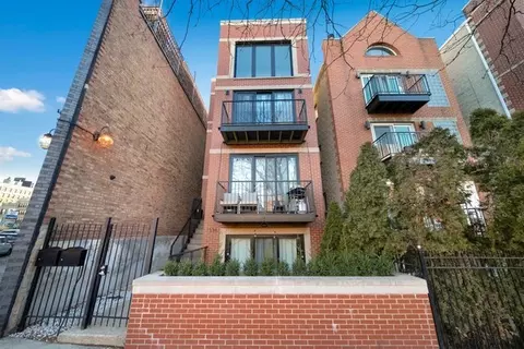 1334 N Dean St #2, Chicago, IL 60622