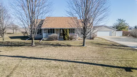 161 Us Rt 52 Hwy, Mendota, IL 61342