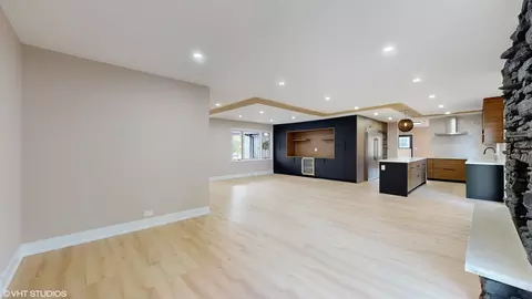Other - 2140 Pfingsten Rd, Northbrook, IL 60062 photo 2 of 16