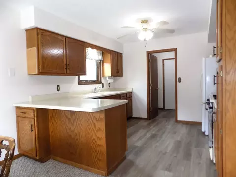 Kitchen - 4252 Waltham Rd, Roscoe, IL 61073 photo 2 of 8