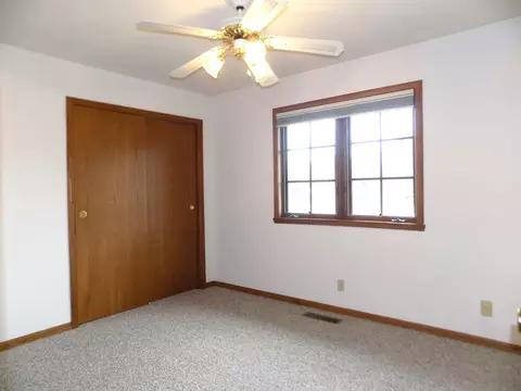 Bedroom - 4252 Waltham Rd, Roscoe, IL 61073 photo 2 of 5