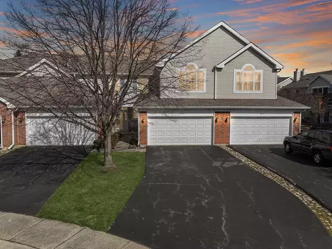 2280 Briar Ct, Hoffman Estates, IL 60169