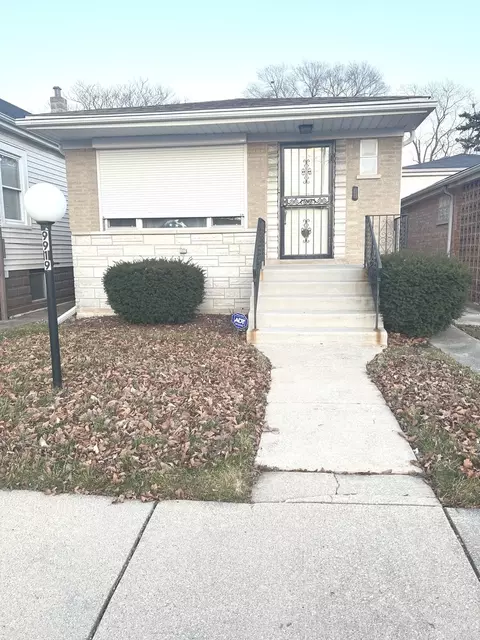 9919 S Wallace St, Chicago, IL 60628