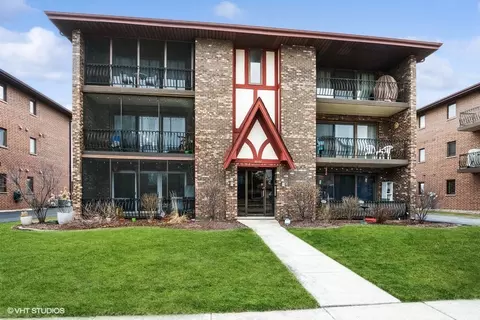 16737 Paxton Ave #3A, Tinley Park, IL 60477