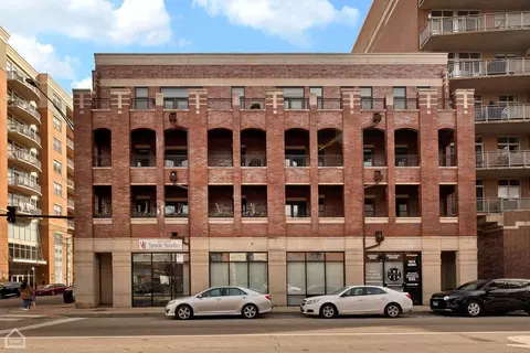 955 W Monroe St #2D, Chicago, IL 60607