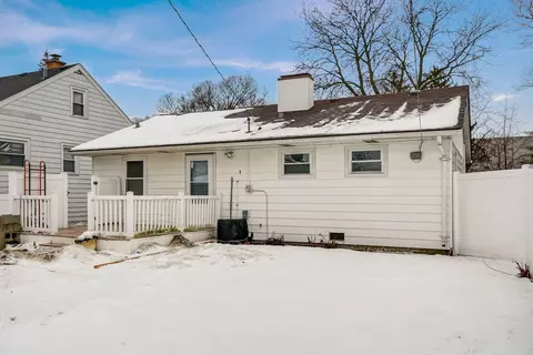 Exterior - 2925 S 13th Ave, Broadview, IL 60155 photo 10 of 15