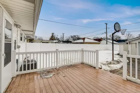 Exterior - 2925 S 13th Ave, Broadview, IL 60155 photo 4 of 15