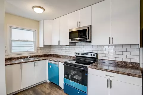 Kitchen - 2925 S 13th Ave, Broadview, IL 60155 photo 1 of 3