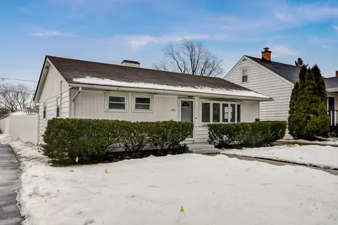 Exterior - 2925 S 13th Ave, Broadview, IL 60155 photo 13 of 15