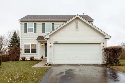2320 Wilson Creek Cir, Aurora, IL 60503