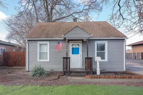 11106 S Nashville Ave, Worth, IL 60482