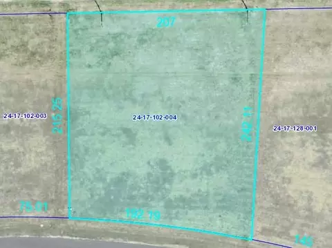 10226 E Deer Creek Ln, Rochelle, IL 61068