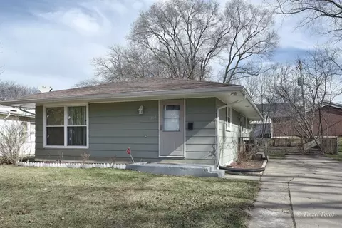 3005 Elisha Ave, Zion, IL 60099