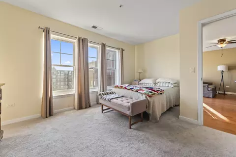 255 E Liberty Dr #604-2, Wheaton, IL 60187 photo 18