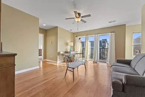 255 E Liberty Dr #604-2, Wheaton, IL 60187 photo 6